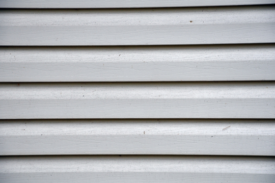 How to Use a Vinyl Siding Repair Kit - Roofers - Talk Local Blog — Talk  Local Blog