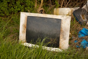 How Do I Get Rid of My Old TV? - Garbage Removal - Talk Local Blog